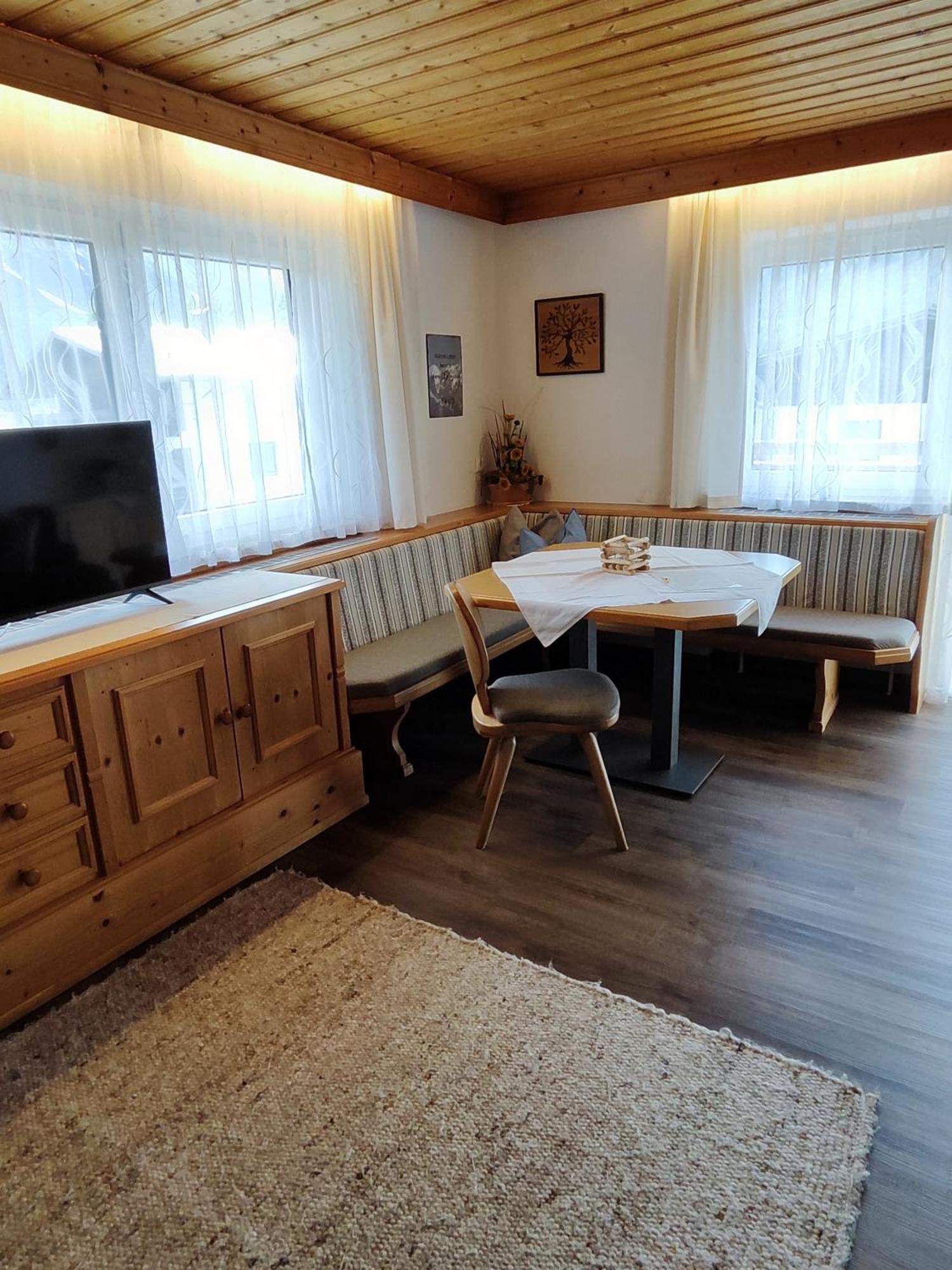 Apartmenthaus Bader Leutasch Eksteriør billede